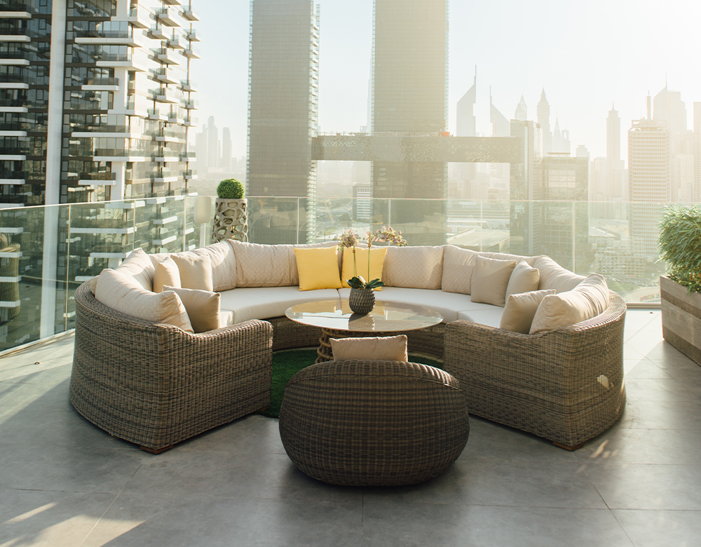 Taj-Corner-Set-Lifestyle